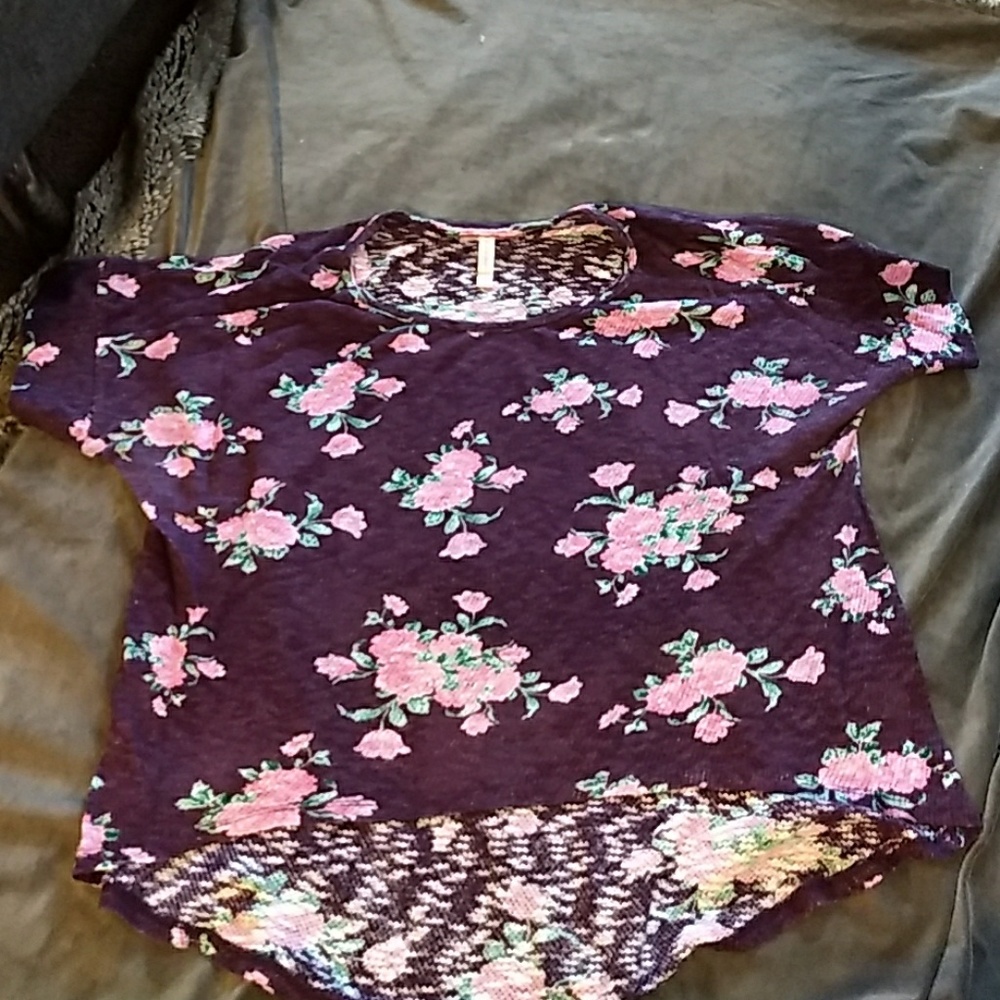Hi low floral top